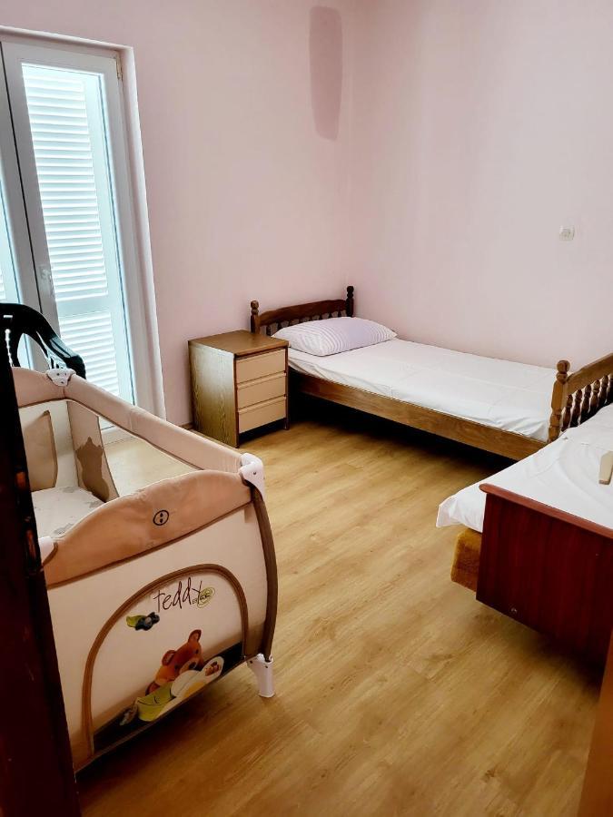 Apartment Raslina Экстерьер фото